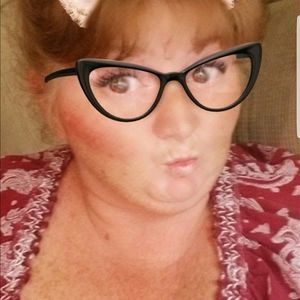 Meet your Posher, Candy